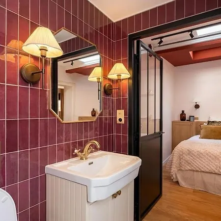 Le Cocon De Montmartre - Cinema, Cheminee & Patio Apartment *